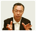 小原田泰久氏